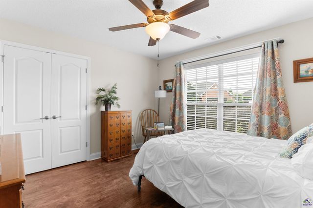 406 Stonebrook Circle, Byron, GA 31008
