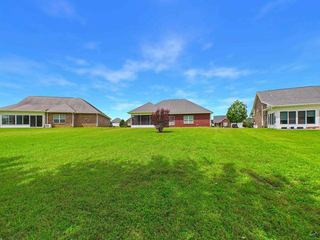 406 Stonebrook Circle, Byron, GA 31008