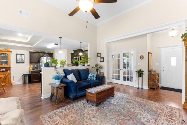 406 Stonebrook Circle, Byron, GA 31008