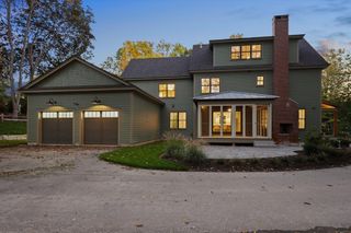 14 Dexter Lane A, Newburyport, MA 01950