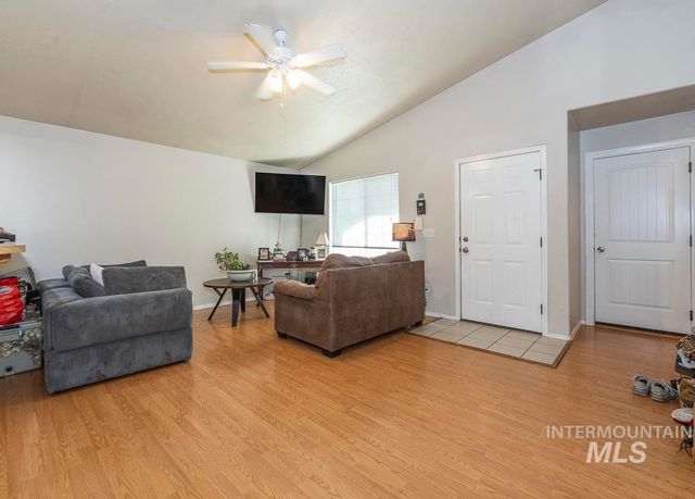 323 Marble Valley Way, Caldwell, ID 83605