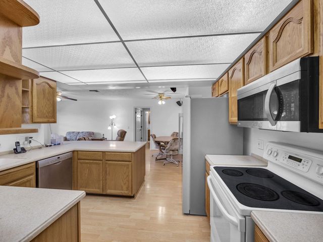 1134 SE Mendavia Avenue, Port St Lucie, FL 34952