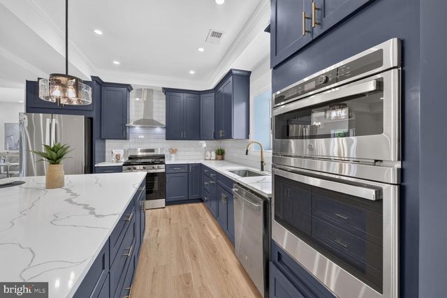 7304 DICKENSON ST, Springfield, VA 22150