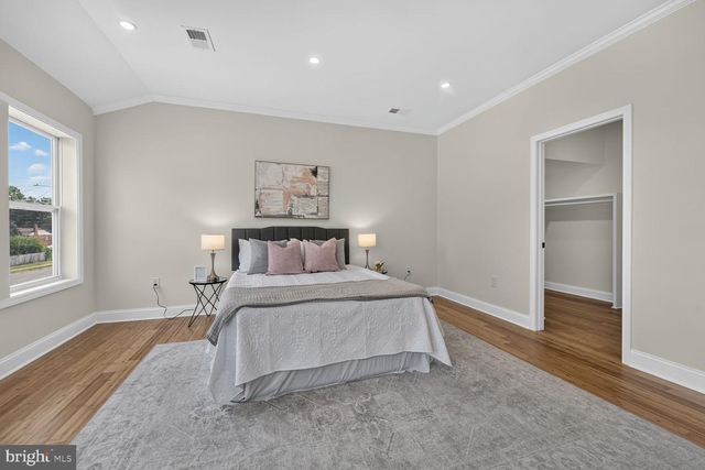 7304 DICKENSON ST, Springfield, VA 22150