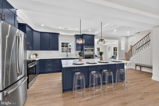 7304 DICKENSON ST, Springfield, VA 22150