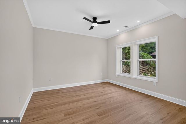 7304 DICKENSON ST, Springfield, VA 22150