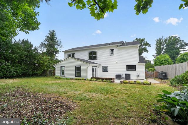 7304 DICKENSON ST, Springfield, VA 22150