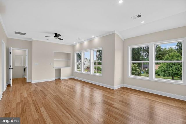 7304 DICKENSON ST, Springfield, VA 22150