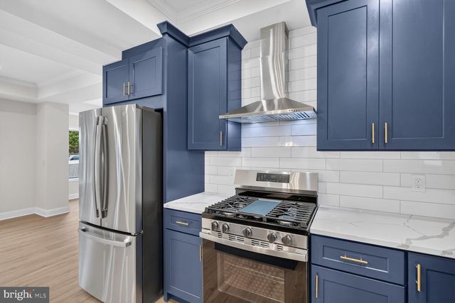 7304 DICKENSON ST, Springfield, VA 22150