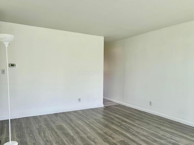 5039 Lockbourne Road, Columbus, OH 43207