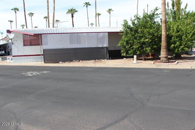 7807 E Main Street B-30, Mesa, AZ 85207