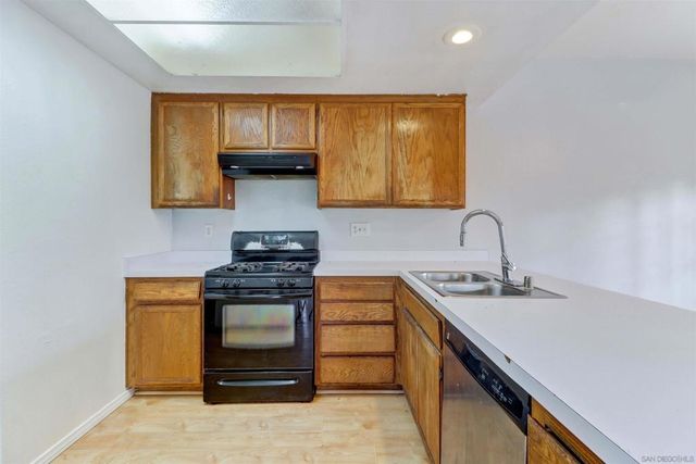 7902 Tinaja Lane, San Diego, CA 92139