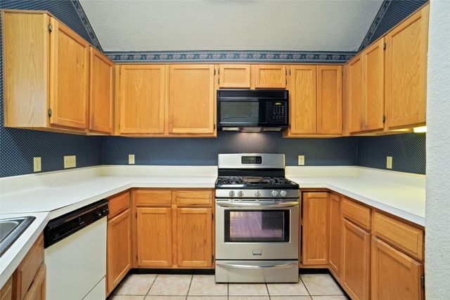 2321 Baretta Drive, Mesquite, TX 75181