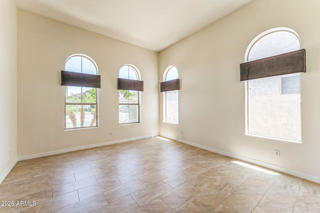1111 W WASHINGTON Avenue, Gilbert, AZ 85233