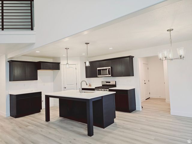 13494 S DAWES LN, Riverton, UT 84096
