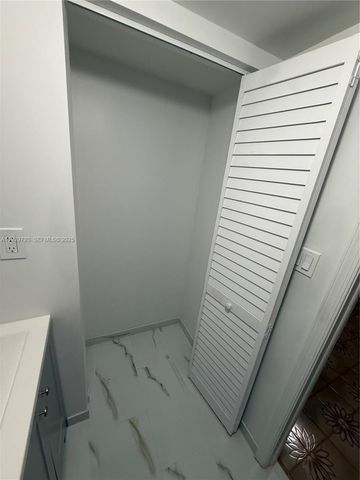 6765 SW 19th St Back, Miami, FL 33155