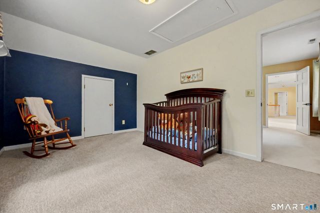 29 Woodridge Lane, New Fairfield, CT 06812