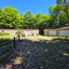 9049 N 80th Avenue, Weare Twp, MI 49449