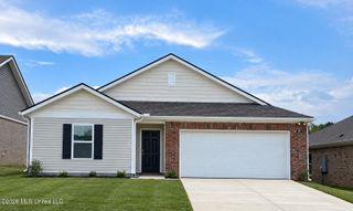 89 Pine Street, Byhalia, MS 38611