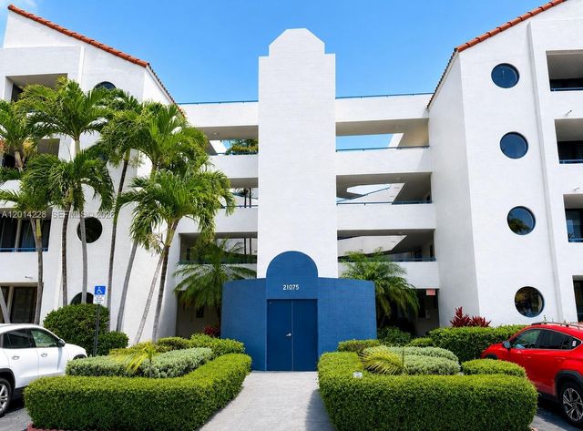 21075 NE 34th Ave 303-2, Aventura, FL 33180