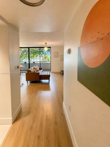 21075 NE 34th Ave 303-2, Aventura, FL 33180