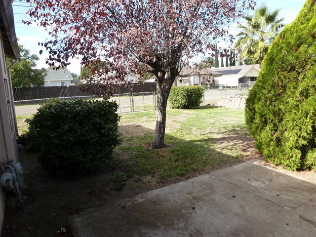 4805 E Washington St, Stockton, CA 95215