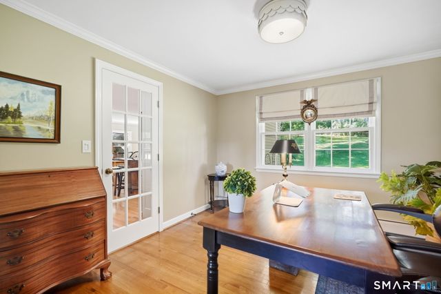 5 Dominique Lane, Simsbury, CT 06070