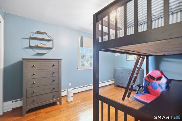 5 Dominique Lane, Simsbury, CT 06070