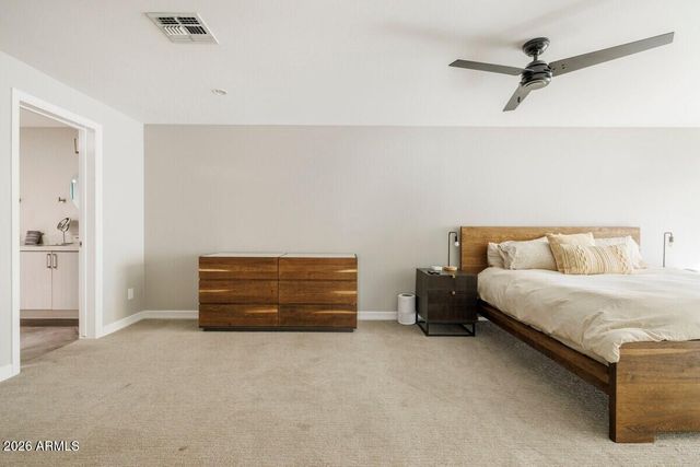3037 E CLARENDON Avenue, Phoenix, AZ 85016
