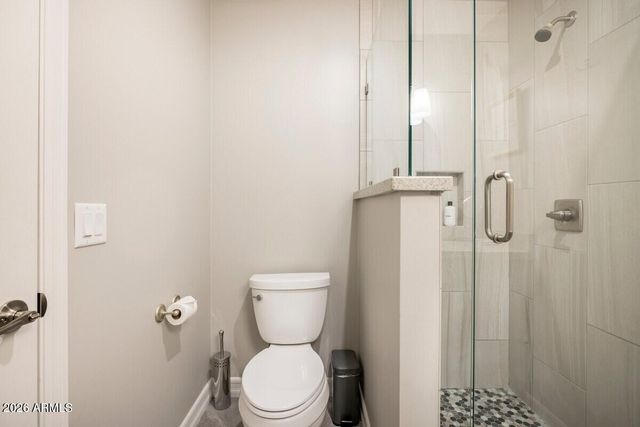 3037 E CLARENDON Avenue, Phoenix, AZ 85016