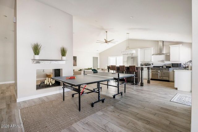3037 E CLARENDON Avenue, Phoenix, AZ 85016