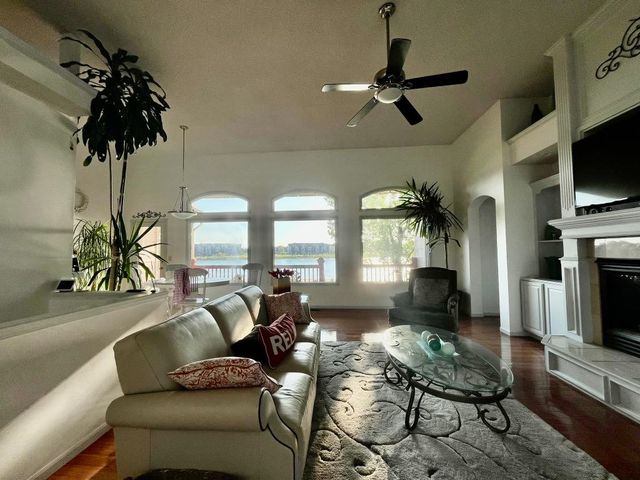 3125 N Ridge Port St, Wichita, KS 67205