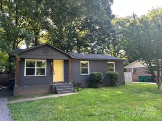 9800 Feldbank Drive, Charlotte, NC 28216