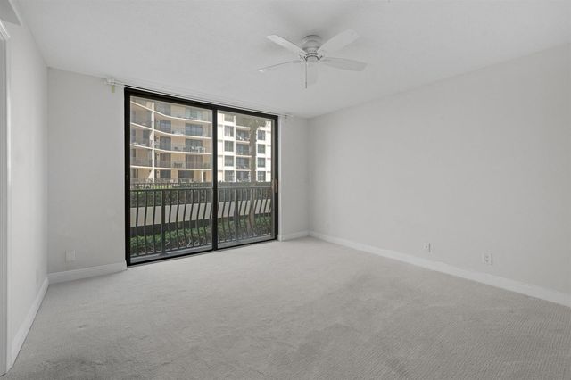 4000 S Ocean Boulevard 103, South Palm Beach, FL 33480