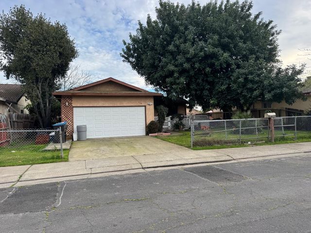 138 Delhi Ave, Stockton, CA 95206