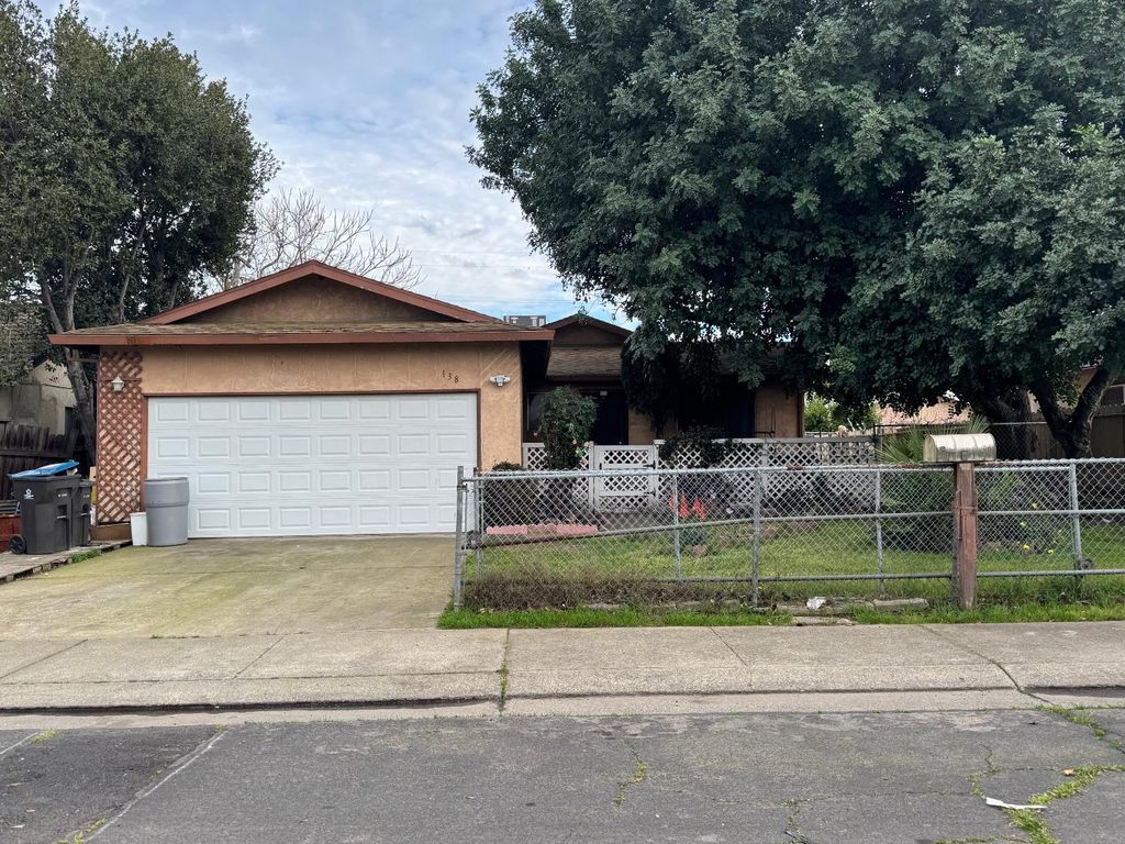 138 Delhi Ave, Stockton, CA 95206
