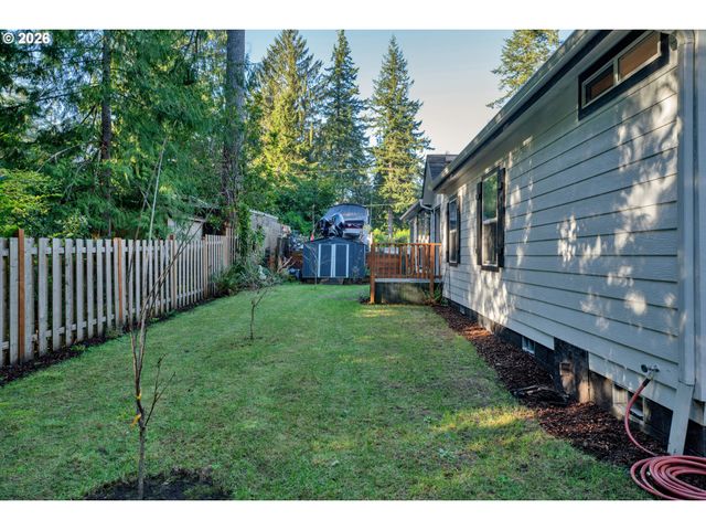 89555 SHORE CREST Dr, Florence, OR 97439