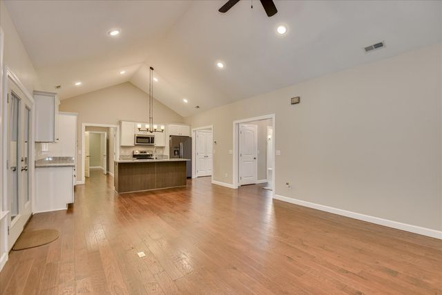 153 Cumberland Dr Drive, Mccormick, SC 29835