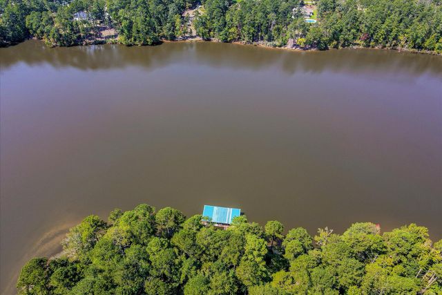 153 Cumberland Dr Drive, Mccormick, SC 29835