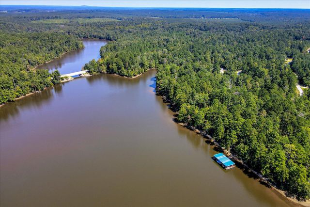 153 Cumberland Dr Drive, Mccormick, SC 29835