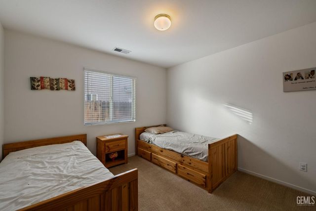 10715 Sunset Ranch Drive, Bakersfield, CA 93311