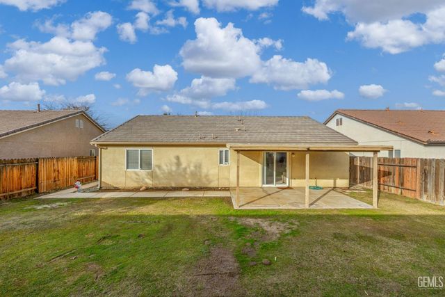 10715 Sunset Ranch Drive, Bakersfield, CA 93311