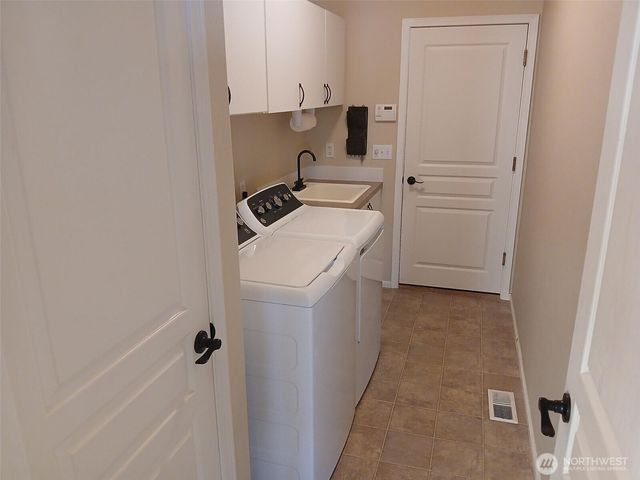 9202 169th Street E, Puyallup, WA 98375