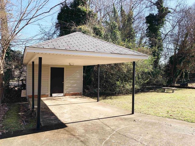 1084 RUTLAND RD, Memphis, TN 38114