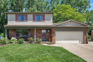 15733 Jennifer Court, Fraser, MI 48026