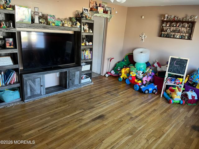 309 Lawrence Drive, Lanoka Harbor, NJ 08734