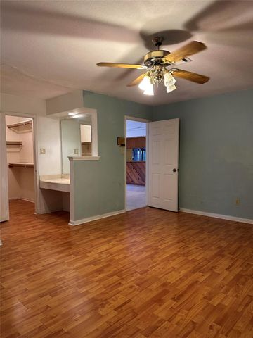 11123 Somerford Drive, Houston, TX 77072