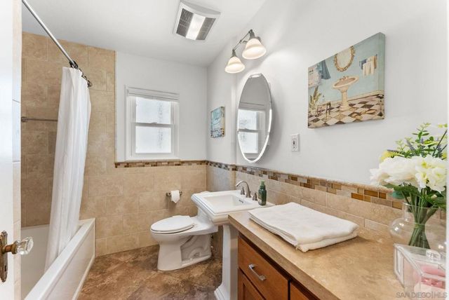 5364 Adams, San Diego, CA 92115