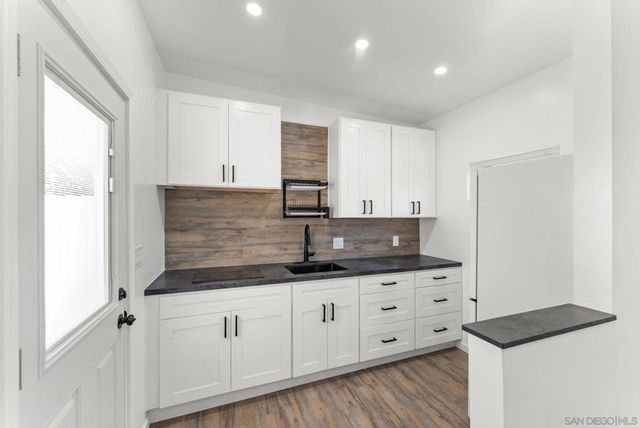 5364 Adams, San Diego, CA 92115