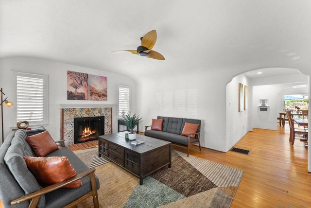 5364 Adams, San Diego, CA 92115